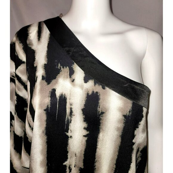 XXI One Shoulder Blouse - Size Medium - Picture 5 of 9
